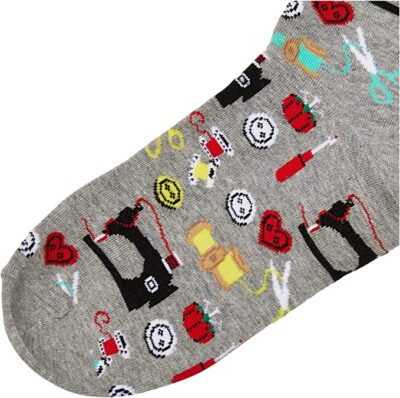 Sewing Supplies Crew Socks - Toe Image - Quiltblox.som