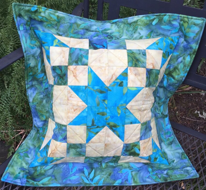 QB117 - The Road Home - 16 Inch Pillow - Image - Quiltblox.com