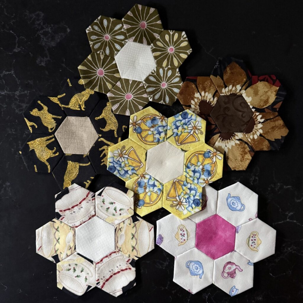 Portable Stitching Projects - English Paper Piecing