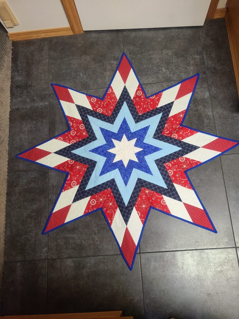 Lynn Reimer - Star Shaped Table Topper - Glory Days