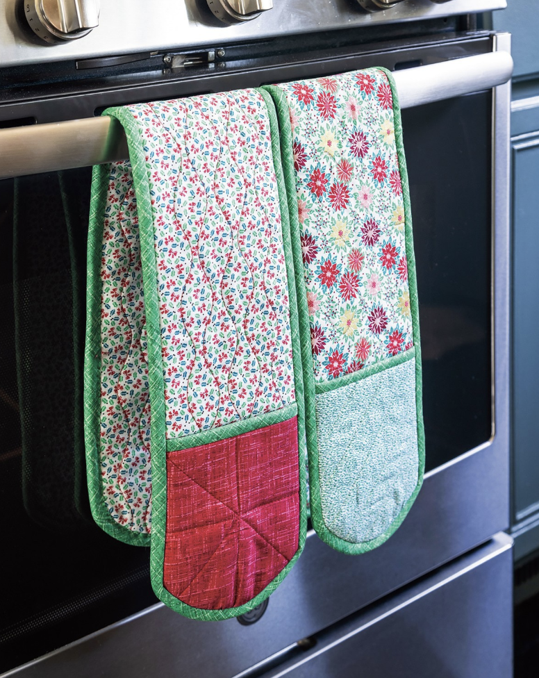 Sassy Mitts - Hanging on Oven Door