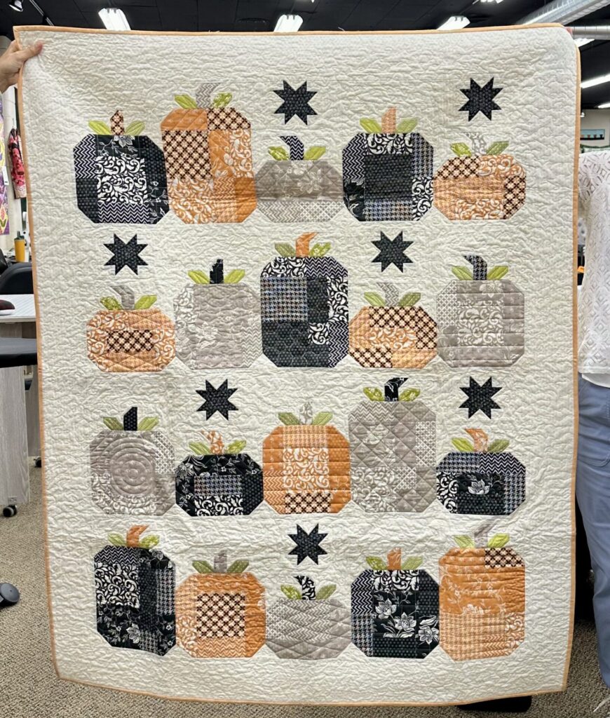 Terese Scollard - Halloween Quilt Show - Hocus Pocus