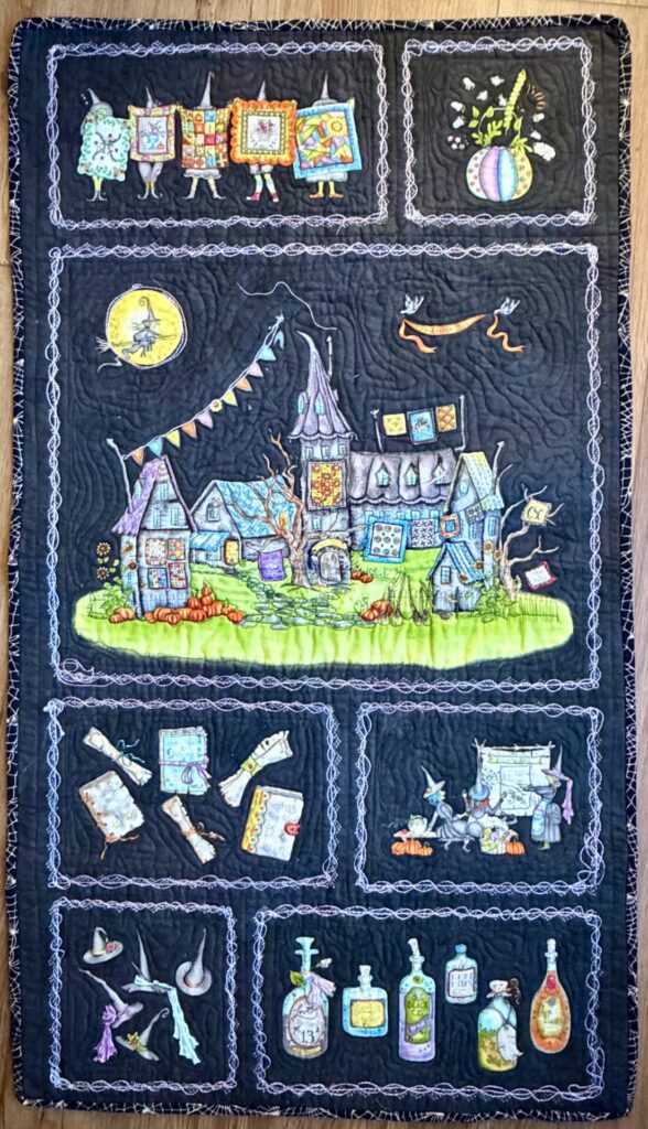 Terese Scollard - Halloween Quilt Show - Halloween Panel Quilt